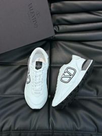Picture of Valentino Shoes Men _SKUfw152074697fw